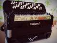 Баян Roland FR 8 XB